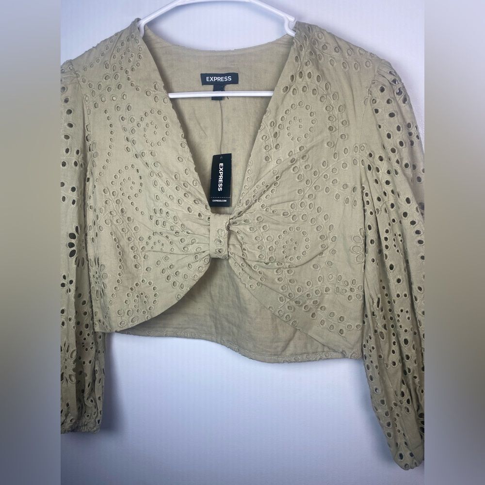 Express Women's Beige Eyelet Blouse - Picture 2 of 5